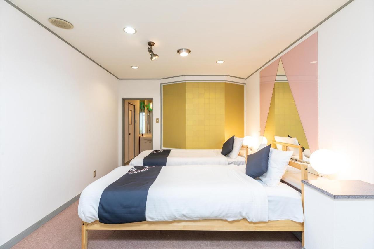 Oyo Hotel Tatsuyoshi Sennan Misakimachi 淡轮 外观 照片