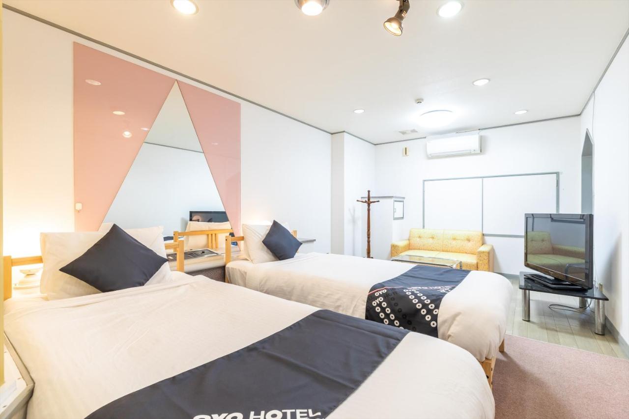 Oyo Hotel Tatsuyoshi Sennan Misakimachi 淡轮 外观 照片
