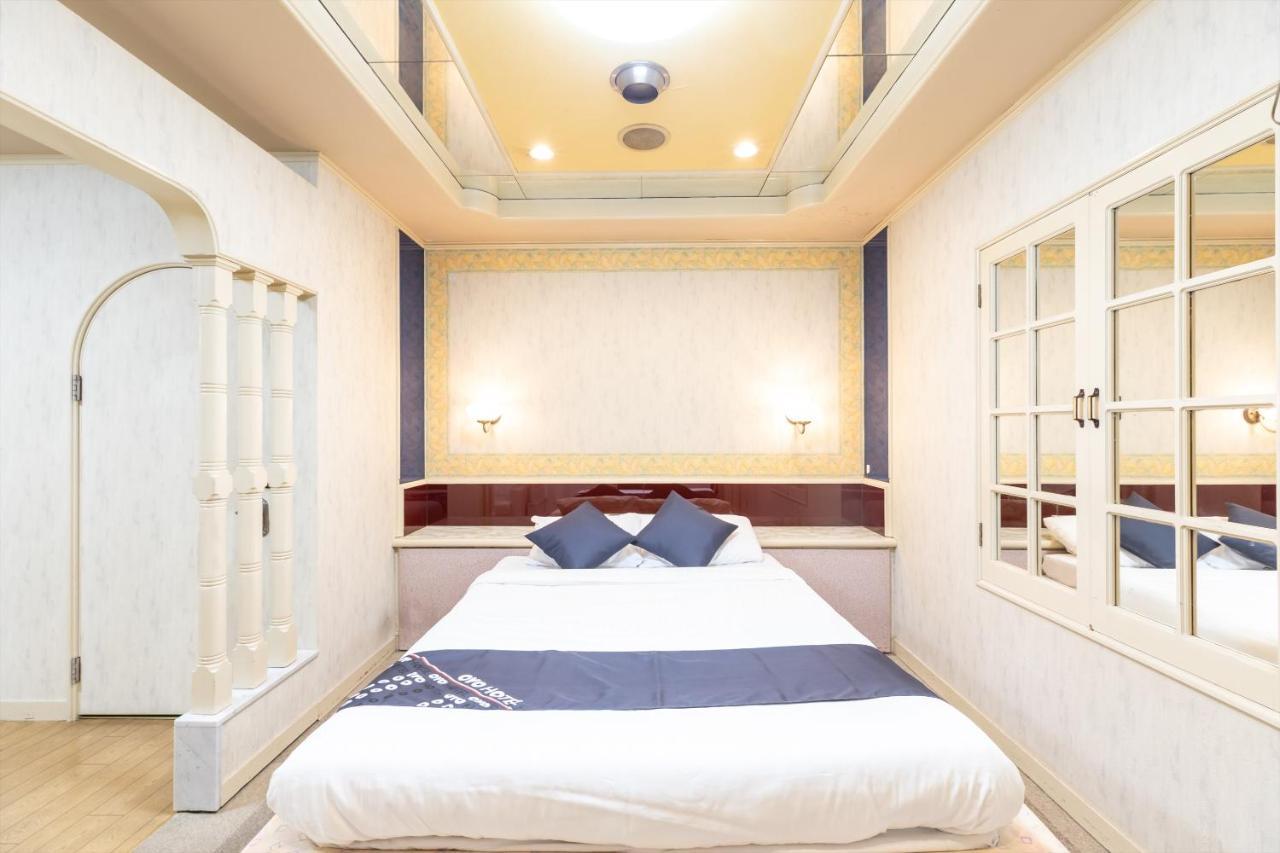 Oyo Hotel Tatsuyoshi Sennan Misakimachi 淡轮 外观 照片